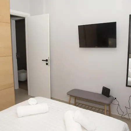 Friends Luxury In Marousi Athènes